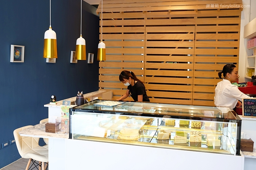 台中甜點 | 2度C Ni Guo。限量隱藏版想吃碰運氣,不敢相信千層蛋糕一片竟然只要100元! @蹦啾♥謝蘿莉 La vie heureuse