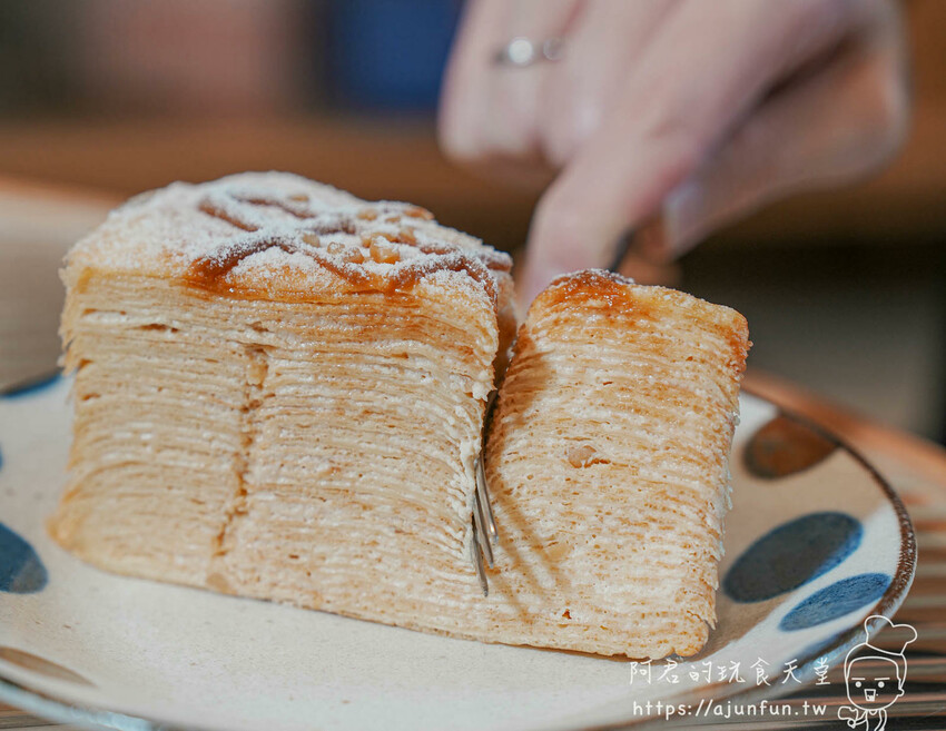 台中千層蛋糕推薦，2度C NiGuo公益店：30層手工餅皮的千層蛋糕，6種口味週週更新 » 阿君的玩食天堂