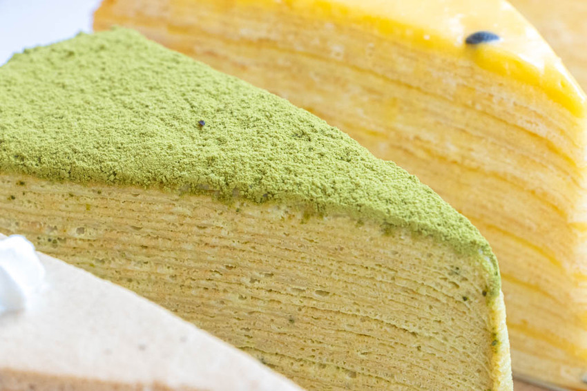 台中南屯，2度C NiGuo 公益店，外帶千層超人氣組合價，平均每片只要100元。 - 微笑Joe幸運