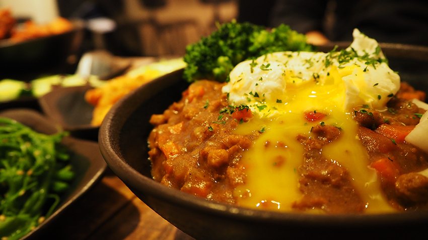 國父紀念館站小吉咖哩,小吉咖哩,乾咖哩,我不是他媽媽,人氣咖哩,圖書館對面,年終8個月,日向海軍咖哩,三上咖哩,平價咖哩,銅板美食,銅板咖哩