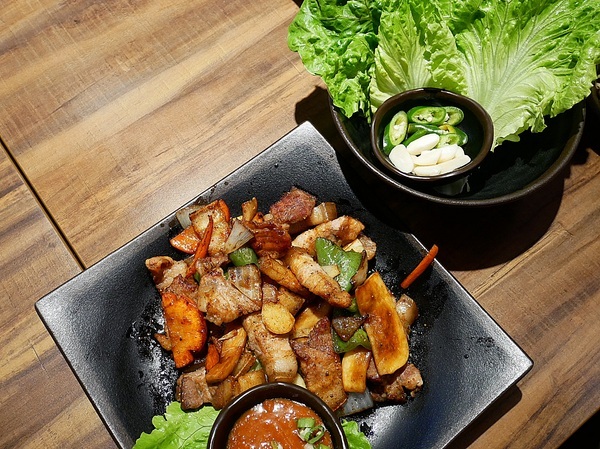 韓冰酷 한빙쿠:韓冰酷 한빙쿠-台北西門町韓式料理 真正韓國老闆來台販售道地韓國菜 夠辣夠味夠韓超過癮