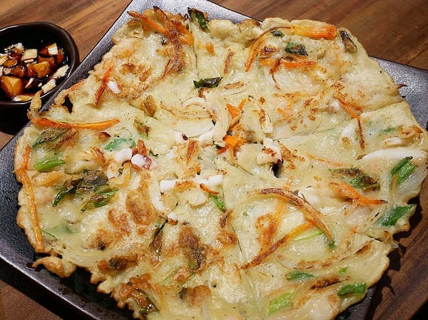 韓冰酷 한빙쿠:韓冰酷 한빙쿠-台北西門町韓式料理 真正韓國老闆來台販售道地韓國菜 夠辣夠味夠韓超過癮