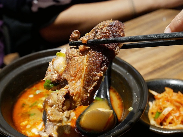 韓冰酷 한빙쿠:韓冰酷 한빙쿠-台北西門町韓式料理 真正韓國老闆來台販售道地韓國菜 夠辣夠味夠韓超過癮