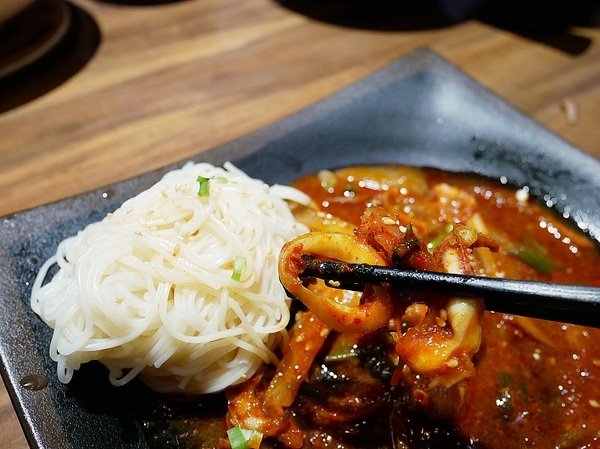 韓冰酷 한빙쿠:韓冰酷 한빙쿠-台北西門町韓式料理 真正韓國老闆來台販售道地韓國菜 夠辣夠味夠韓超過癮