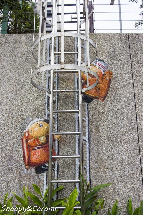 【玩樂．台北】新莊熱門打卡景點／新莊中港大排彩繪親水綠廊～超網美的彩色積木步道，散步就能拍好拍滿