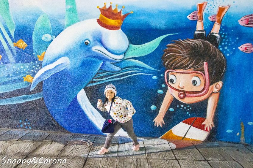 【玩樂．台北】新莊熱門打卡景點／新莊中港大排彩繪親水綠廊～超網美的彩色積木步道，散步就能拍好拍滿