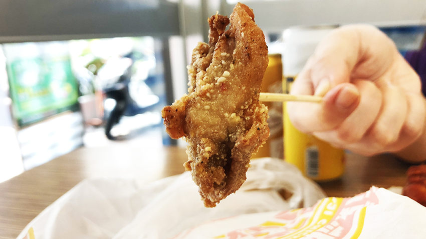 赤雞雞排,中壢雞排,中壢火車站,鹽酥雞,下酒菜,啤酒,炸物,拼盤,中壢宵夜,邪惡美食,中壢排隊美食,中壢特色小吃,肯德雞炸雞,麥當勞炸雞 赤雞雞排,中壢雞排,中壢火車站,鹽酥雞,下酒菜,啤酒,炸物,拼盤,中壢宵夜,邪惡美食,中壢排隊美食,中壢特色小吃,肯德雞炸雞,麥當勞炸雞