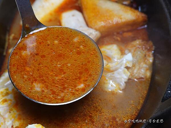 龍王麻辣湯-肉多多火鍋桃園中正店 (3).jpg