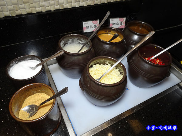 火鍋沾醬-肉多多桃園旗艦店 (1).jpg