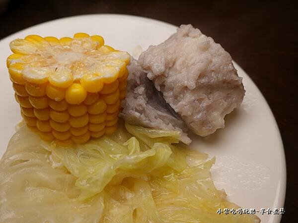 2022-肉多多火鍋桃園中正店 (2).jpg