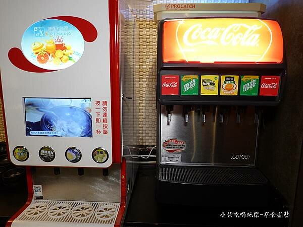 一樓用餐環境-肉多多火鍋桃園中正店 (3).jpg