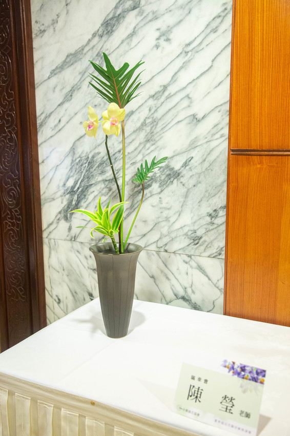 預約導覽當代花藝裝置藝術設計展覽送Nespresso咖啡!