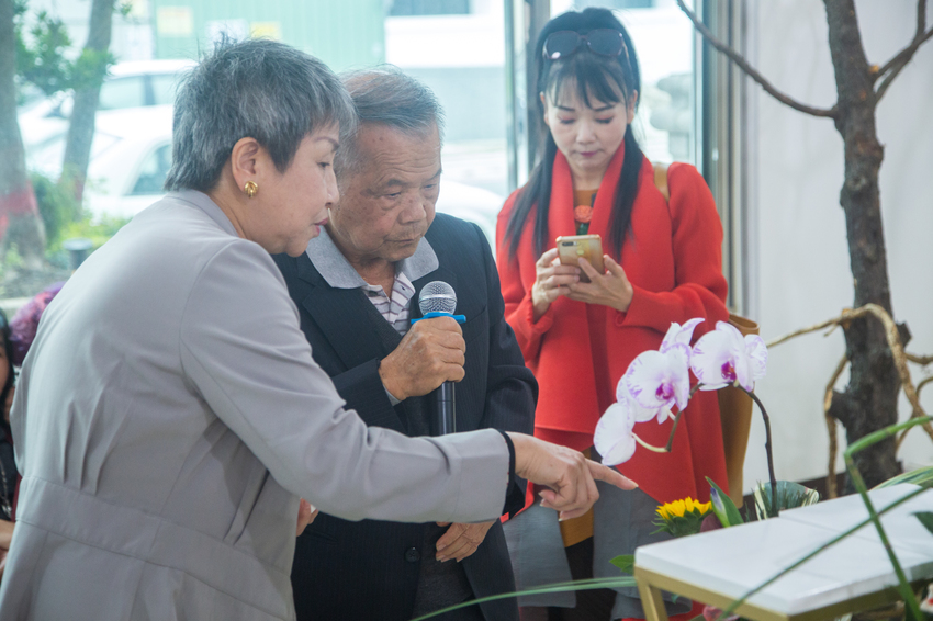 藝術與花藝美學交流 輕鬆就讓愛生活的您創作屬於自己的作品！