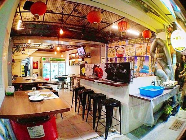 53160210_348850642399561_2441485927621591040_n