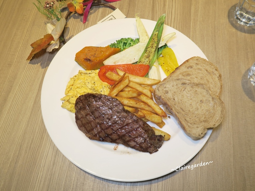 IMG_2590.JPG IMG_2590.JPG