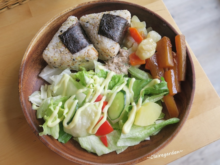 IMG_2584.JPG IMG_2584.JPG