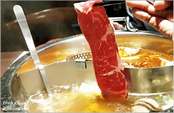 超越水產超市火鍋(桃園ATT站前店):《桃園站前火鍋》CP值高/超越水產品值/新鮮彈性任點/新品牌超市火鍋/『超越水產.超市火鍋 桃園ATT站前店』