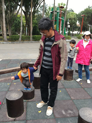 [台北住宿] Backpackers Inn, Taipei 貝殼窩青年旅舍 - 台北｜背包客房親子初體驗（鄰近捷運台大醫院站、捷運台北車站的青年旅舍，交通超方便！推薦舒適便宜的台北親子住宿地點！）