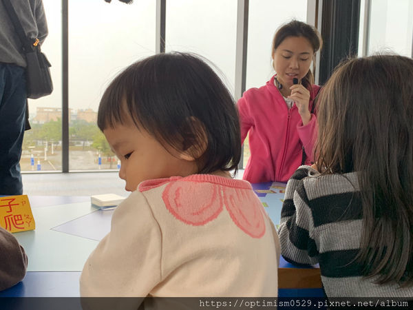 《台南-新市》兒童館親子玩樂之餘,一同進入國立臺灣史前博物館,探索歷史,發現蹤跡-南科考古館