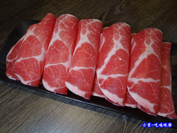 梅花豬肉-米塔石頭火鍋市府店 (2).jpg