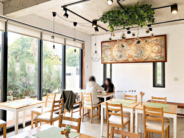 【台中 北屯】Sun with Cheese ‧ 日起食書生活🌞🌞🌞鄰近松竹火車站、北屯特力屋,超舒服的用餐環境,早午餐、輕食都有供應,一早想吃厚鬆餅也沒問題啊!!居然有這麼棒的早午餐,現在知道還不晚