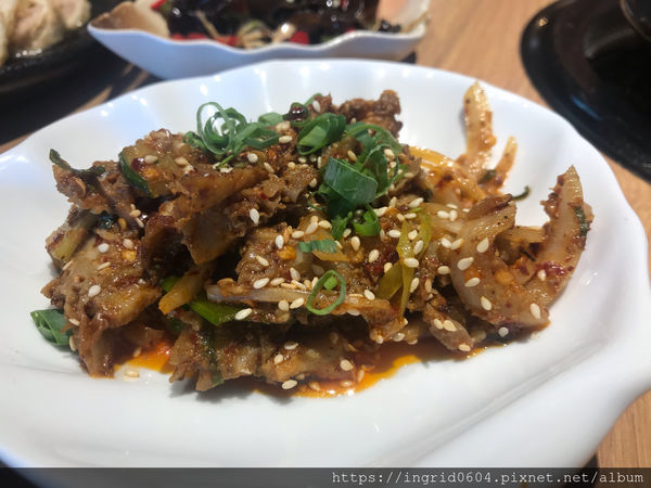 川夜宴無二火鍋樓 CP值超高的吃到飽! 台北中山區美食推薦