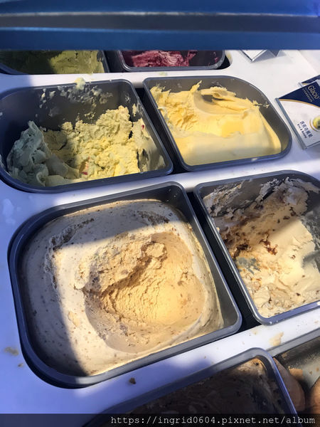 川夜宴無二火鍋樓 CP值超高的吃到飽! 台北中山區美食推薦