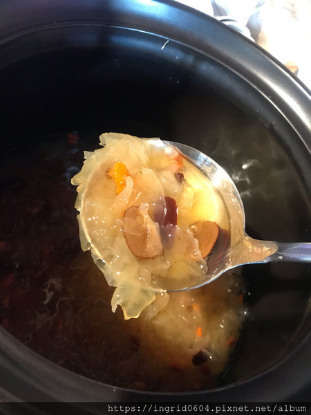 川夜宴無二火鍋樓 CP值超高的吃到飽! 台北中山區美食推薦