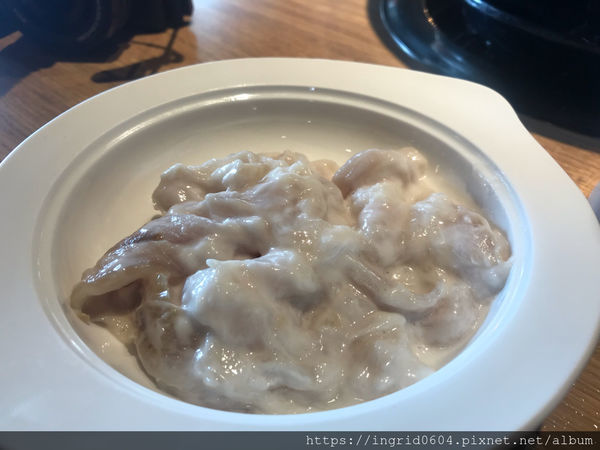 川夜宴無二火鍋樓 CP值超高的吃到飽! 台北中山區美食推薦