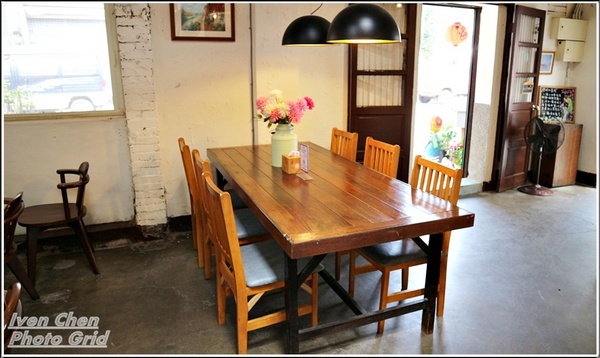 花森早午餐咖啡Huasen： 《桃園大溪美食》隱藏在大溪老街的美食/CP值高創意美味料理/IG打卡美拍餐廳/附菜單-『花森早午餐咖啡Huasen』