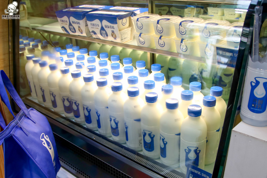 哞～最單純健康滋味的丹醇研選，專業科技養牛、牧場直送鮮乳 X 夏日冰沙系列暢銷必點 - 跟著尼力吃喝玩樂＆親子生活