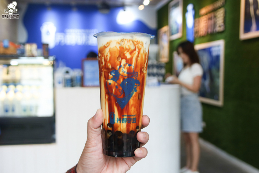 哞～最單純健康滋味的丹醇研選，專業科技養牛、牧場直送鮮乳 X 夏日冰沙系列暢銷必點 - 跟著尼力吃喝玩樂＆親子生活