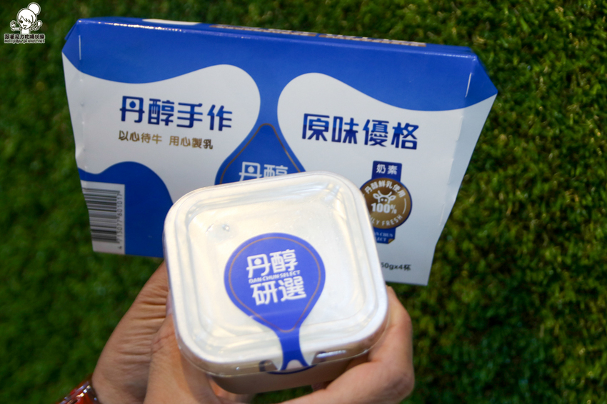 哞～最單純健康滋味的丹醇研選，專業科技養牛、牧場直送鮮乳 X 夏日冰沙系列暢銷必點 - 跟著尼力吃喝玩樂＆親子生活