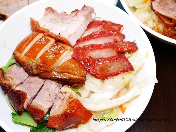 板橋便當【榮華三寶飯惦】#捷運板橋站 #燒臘便當 #三寶飯惦 (6).JPG