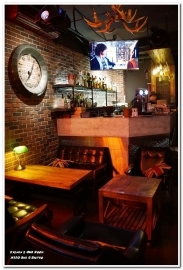 M150 Bar & Bistro 餐酒館：六張犁餐酒館／愛評體驗券．開心不開心都來放輕鬆的好所在──M150 Bar & Bistro