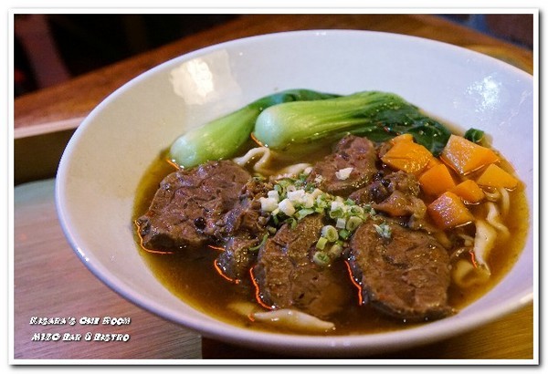 M150 Bar & Bistro 餐酒館：六張犁餐酒館／愛評體驗券．開心不開心都來放輕鬆的好所在──M150 Bar & Bistro