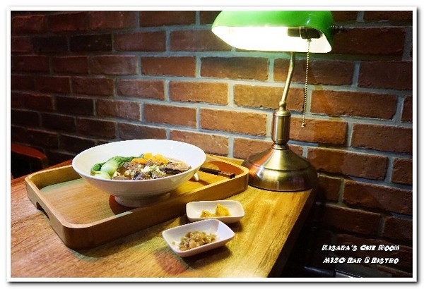 M150 Bar & Bistro 餐酒館：六張犁餐酒館／愛評體驗券．開心不開心都來放輕鬆的好所在──M150 Bar & Bistro