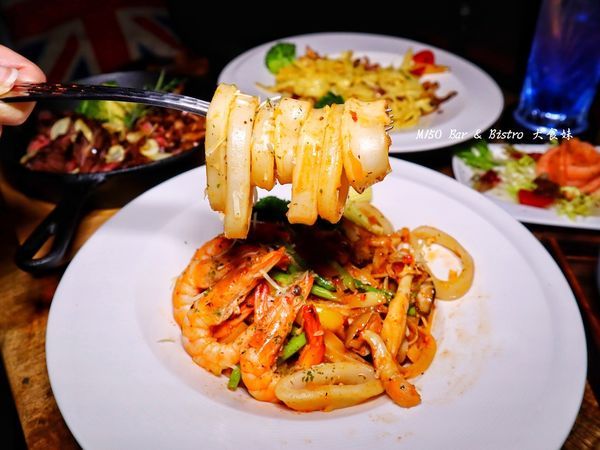 台北美食,六張犁,信義安和,台北101世貿,通化夜市,chill,酒吧,餐酒館, M150 Bar %26; Bistro, M150 Bar %26; Bistro 餐酒館, M150 Bar %26; Bistro menu, M150 Bar %26; Bistro菜單,聚會,喝酒,小酌,調酒,bar,台北酒吧,包廂聚餐,包廂,姊妹聚會,fridaynight