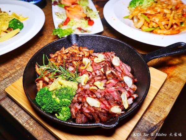 台北美食,六張犁,信義安和,台北101世貿,通化夜市,chill,酒吧,餐酒館, M150 Bar %26; Bistro, M150 Bar %26; Bistro 餐酒館, M150 Bar %26; Bistro menu, M150 Bar %26; Bistro菜單,聚會,喝酒,小酌,調酒,bar,台北酒吧,包廂聚餐,包廂,姊妹聚會,fridaynight