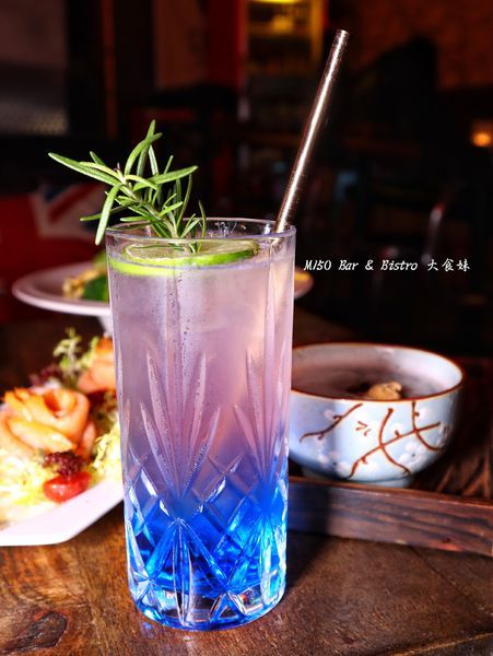 台北美食,六張犁,信義安和,台北101世貿,通化夜市,chill,酒吧,餐酒館, M150 Bar %26; Bistro, M150 Bar %26; Bistro 餐酒館, M150 Bar %26; Bistro menu, M150 Bar %26; Bistro菜單,聚會,喝酒,小酌,調酒,bar,台北酒吧,包廂聚餐,包廂,姊妹聚會,fridaynight