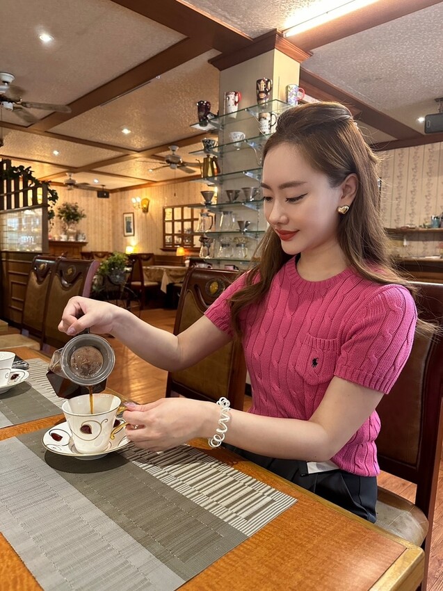 台中東海手沖咖啡體驗，在艾凡里咖啡用《Coffee Map》金屬濾網，手沖出咖啡飄香的老派浪漫回憶！
