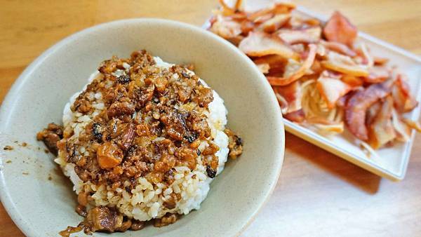 【台北美食】阿母的店-美味指數爆表!讓你吃了還會想再吃的超強美食店家