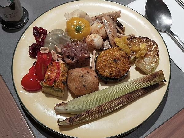 新北板橋果然滙素食自助百滙~