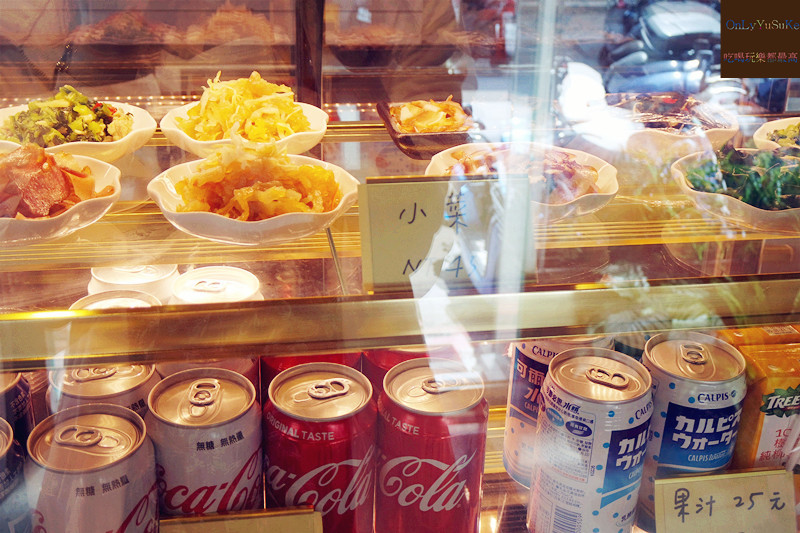 FoOd台北【noodlemix禮面作台北芝山店】天母美食祭非吃不可,吃了會上癮的好滋味,酥炸肥腸,特色麵全都好想念