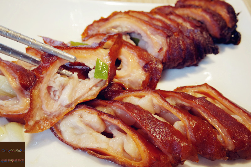 FoOd台北【noodlemix禮面作台北芝山店】天母美食祭非吃不可,吃了會上癮的好滋味,酥炸肥腸,特色麵全都好想念