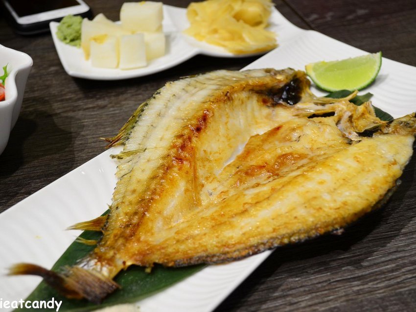 2019天母美食祭_Aoi Sushi 葵鮨│眾人指定要吃的十六貫握壽司，我也吃到啦~ - 愛伊特candy的分享樂園