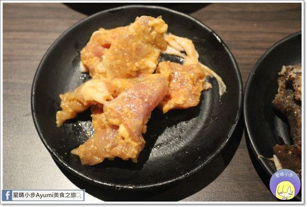 澤野燒肉屋：『愛評體驗券』高雄燒肉吃到飽推薦－澤野燒肉屋、美國極黑牛肋眼跟椒鹽花枝軟骨必點超級推！！！