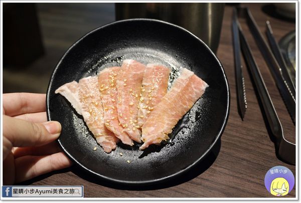 澤野燒肉屋：『愛評體驗券』高雄燒肉吃到飽推薦－澤野燒肉屋、美國極黑牛肋眼跟椒鹽花枝軟骨必點超級推！！！