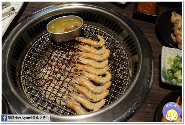 澤野燒肉屋：『愛評體驗券』高雄燒肉吃到飽推薦－澤野燒肉屋、美國極黑牛肋眼跟椒鹽花枝軟骨必點超級推！！！