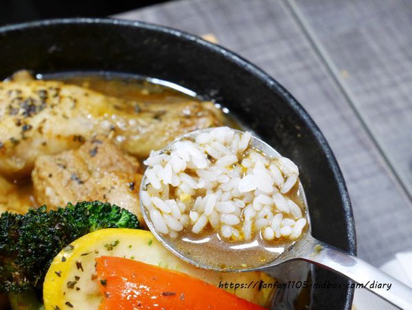 【西門町美食】銀兔湯咖哩 #湯咖哩 #台北美食 (33).JPG